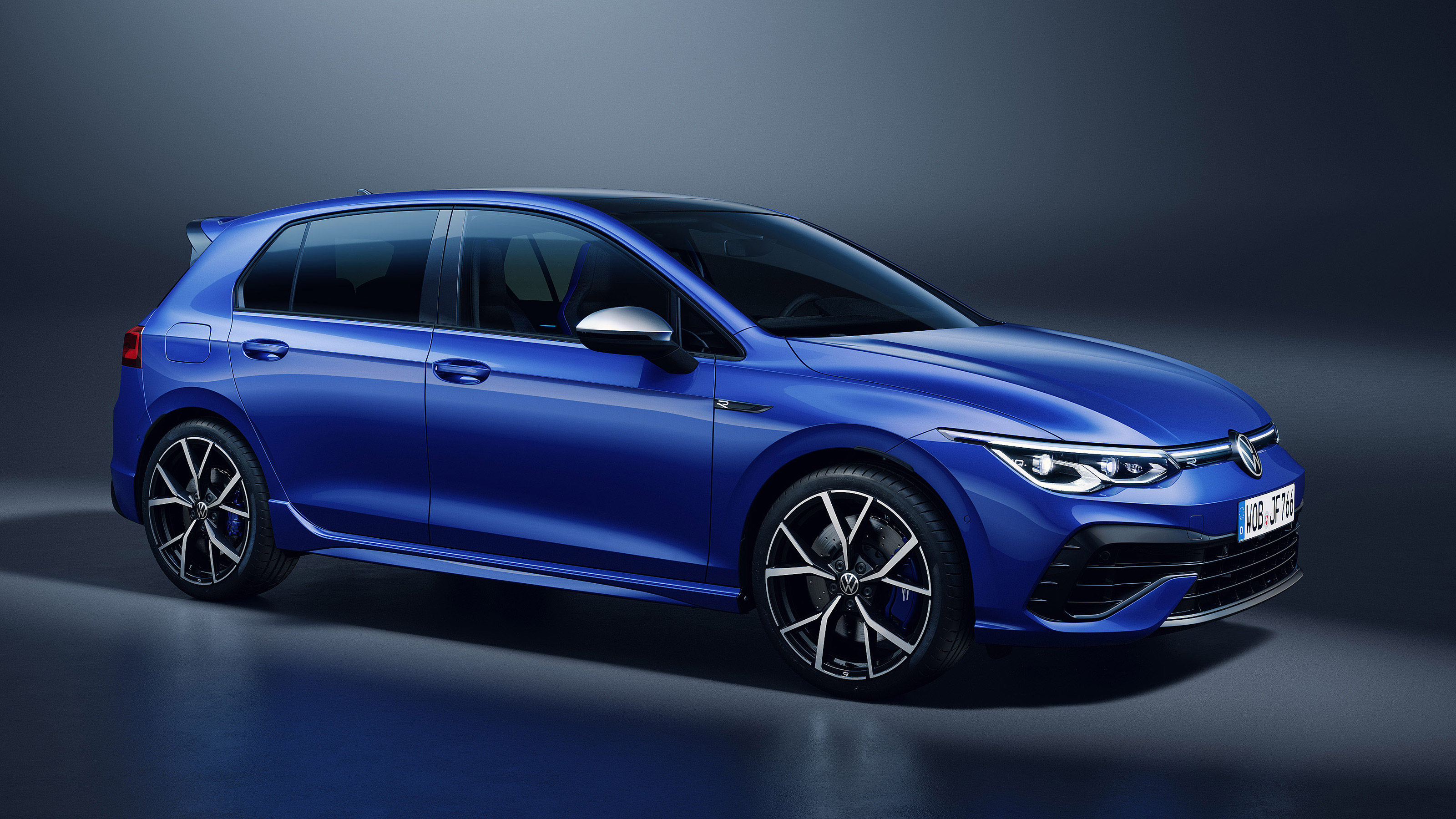 2020-volkswagen-golf-r-revealed-316bhp-and-torque-vectoring-rear